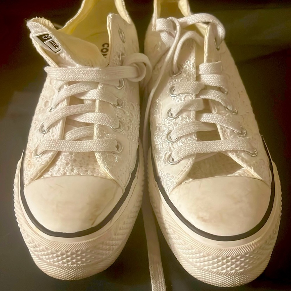 Converse Lace Platform Chucks